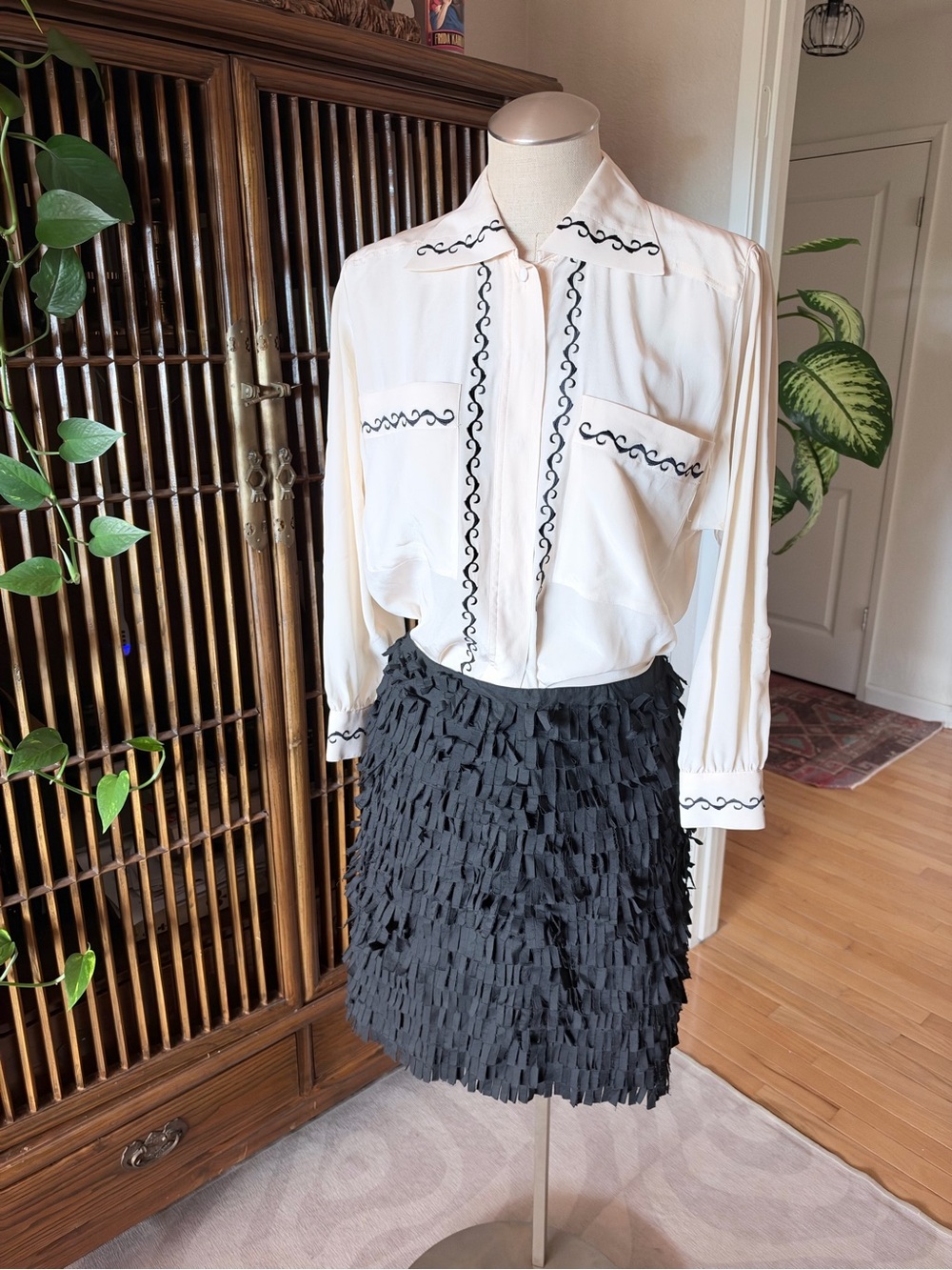 Vintage escada silk button down